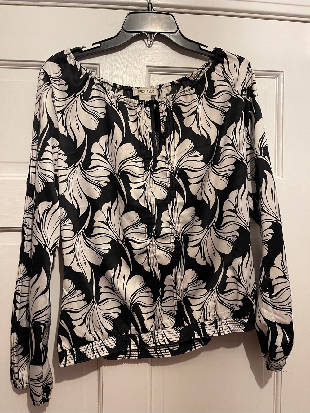 White House Black Market Black and White Floral Peasant Blouse